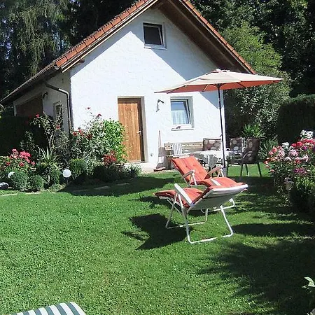 Haus Angela Διαμέρισμα *