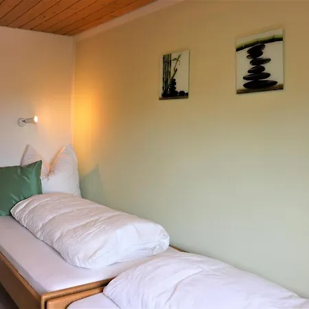 Haus Angela * Λιντάου